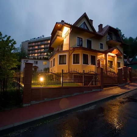 Bed & Breakfast Szach 3*