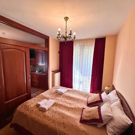 Szach Bed and Breakfast