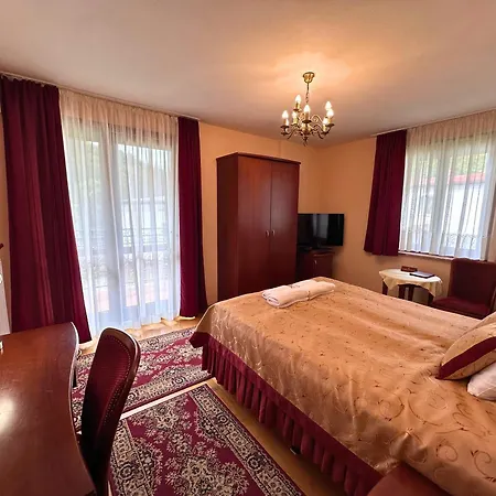 Szach Bed & Breakfast 3*
