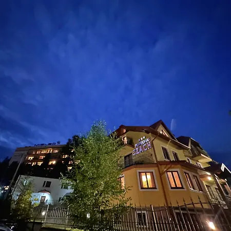Bed & Breakfast Szach 3*
