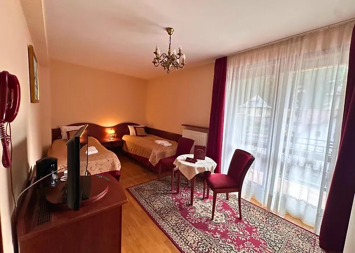 Szach Bed & Breakfast 3*