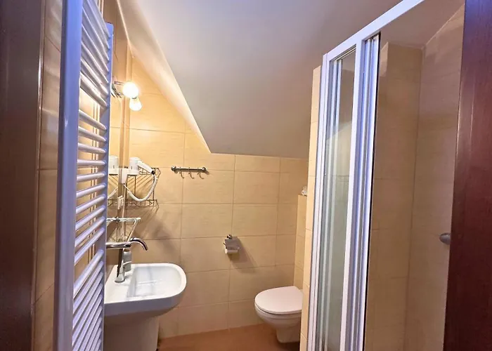 Szach Bed & Breakfast 3*